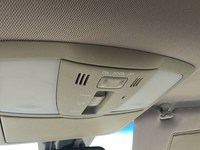 2012 Nissan Murano LE