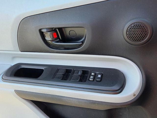 2013 Toyota Prius c One