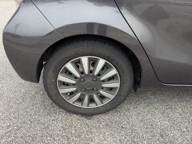 2013 Toyota Prius c One