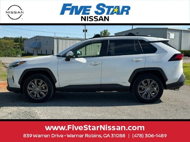 2022 Toyota RAV4 XLE Premium