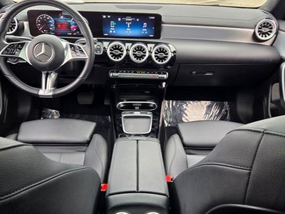 2025 Mercedes-Benz CLA 250 CLA 250