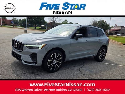 2024 Volvo XC60 B5 Plus Dark Theme