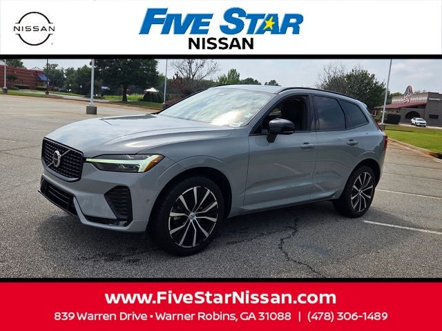 2024 Volvo XC60 B5 Plus Dark Theme
