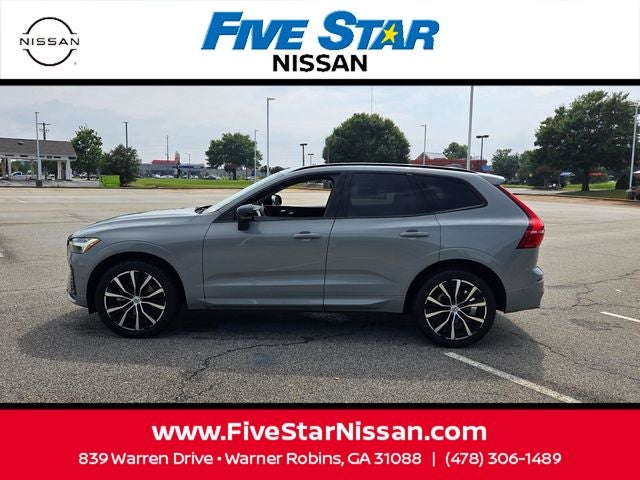 2024 Volvo XC60 B5 Plus Dark Theme