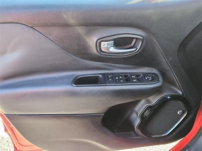 2017 Jeep Renegade Altitude