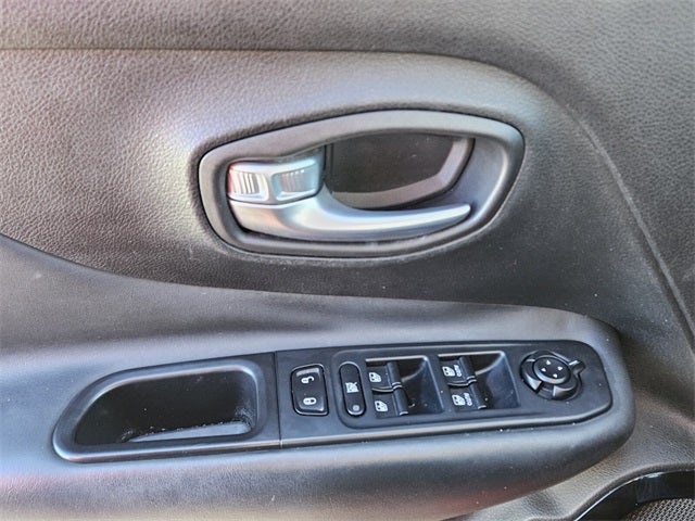 2017 Jeep Renegade Altitude