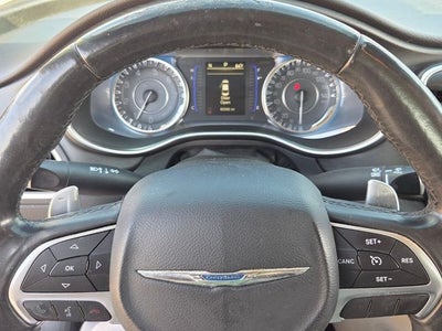 2017 Chrysler 200 Limited