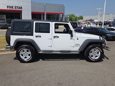 2017 Jeep Wrangler Unlimited Sport