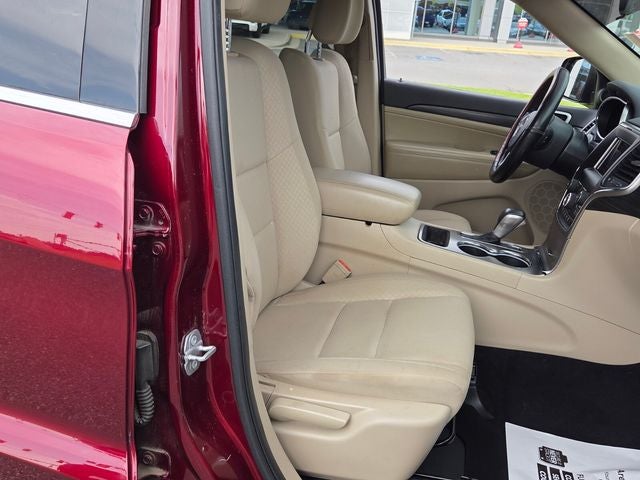 2019 Jeep Grand Cherokee Laredo E
