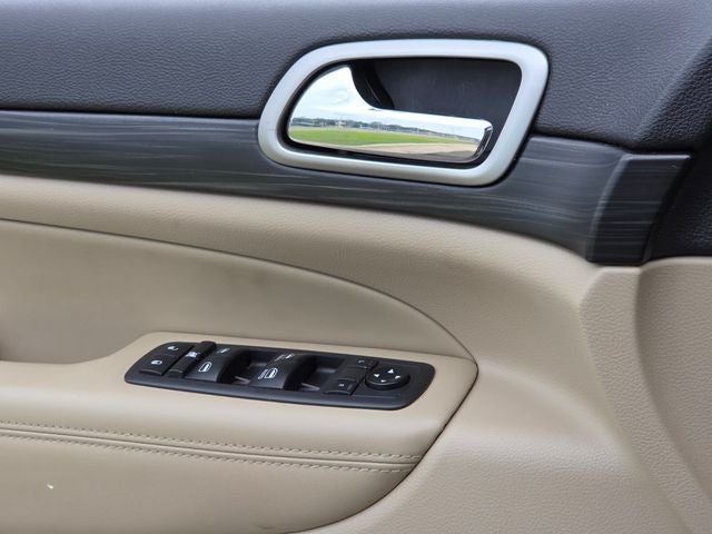 2019 Jeep Grand Cherokee Laredo E