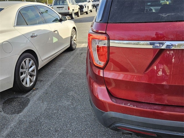 2017 Ford Explorer Base