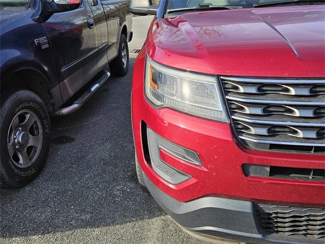 2017 Ford Explorer Base