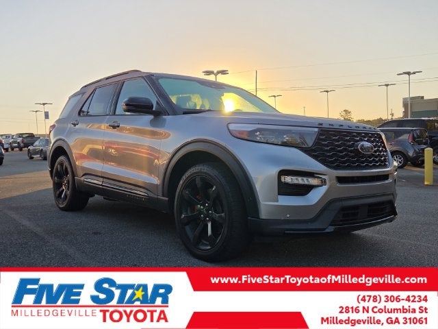 2022 Ford Explorer ST