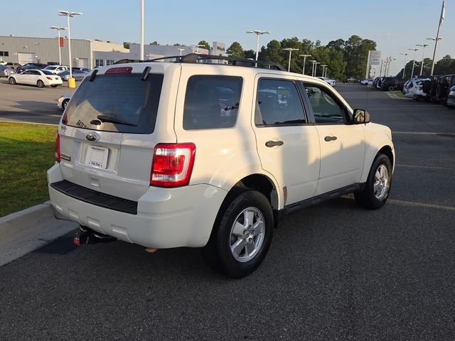 2011 Ford Escape XLS