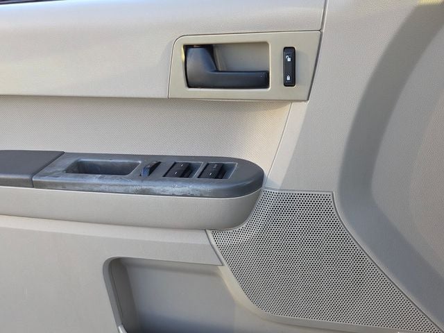 2011 Ford Escape XLS