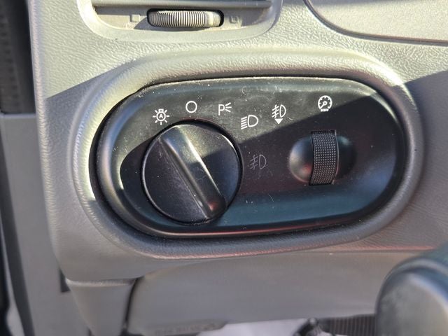 2004 Ford Explorer Sport Trac XLS