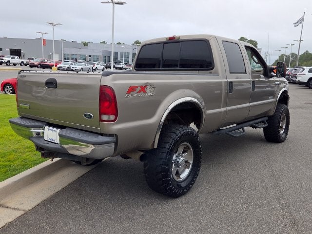 2005 Ford F-350SD Lariat
