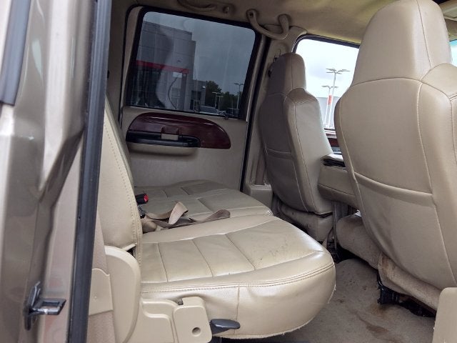 2005 Ford F-350SD Lariat