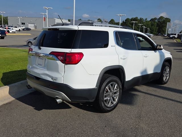 2017 GMC Acadia SLE-2