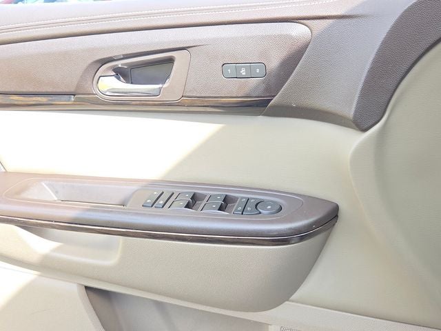 2016 GMC Acadia Denali