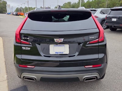 2023 Cadillac XT4 Premium Luxury
