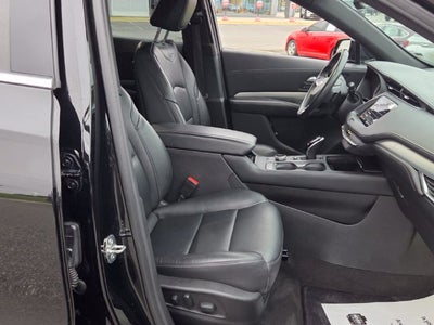 2023 Cadillac XT4 Premium Luxury