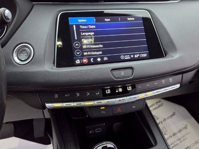 2023 Cadillac XT4 Premium Luxury