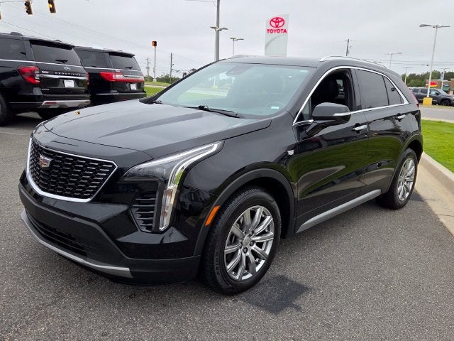 2023 Cadillac XT4 Premium Luxury