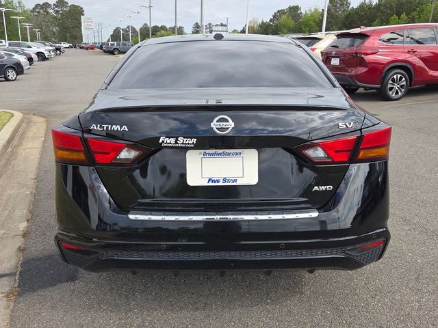 2022 Nissan Altima 2.5 SV