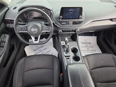 2022 Nissan Altima 2.5 SV