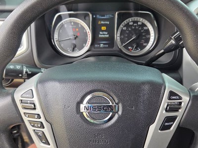 2017 Nissan Titan SV