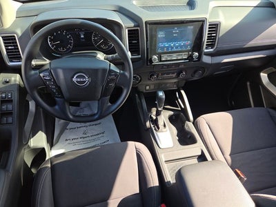 2024 Nissan Frontier SV
