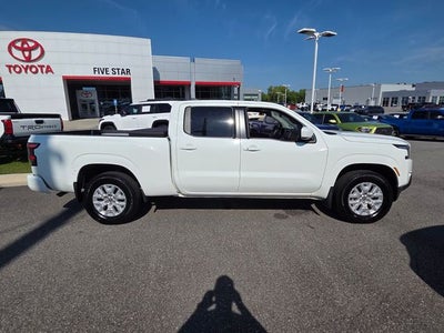2024 Nissan Frontier SV
