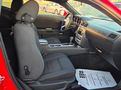 2010 Dodge Challenger SE