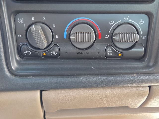 2002 Chevrolet Silverado 1500 LS