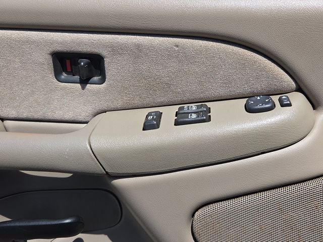 2002 Chevrolet Silverado 1500 LS