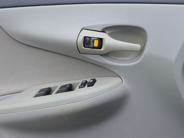 2013 Toyota Corolla L
