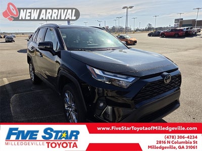 2023 Toyota RAV4 XLE Premium