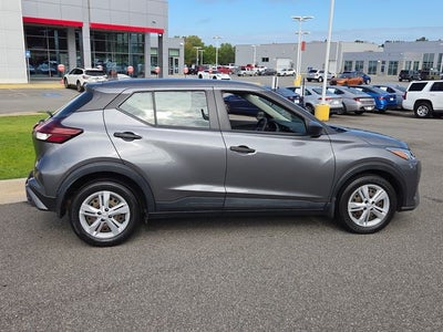 2023 Nissan Kicks S