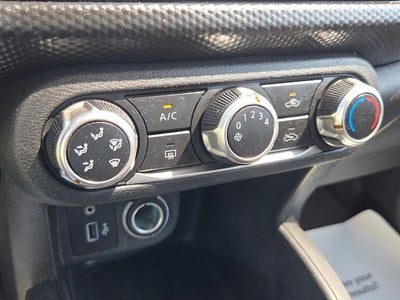 2021 Nissan Kicks S