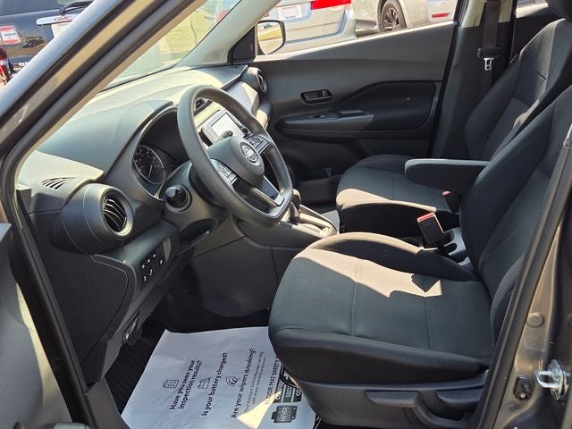2025 Nissan Kicks Play S