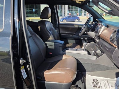 2016 Toyota Tacoma Limited V6