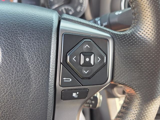 2016 Toyota Tacoma Limited V6