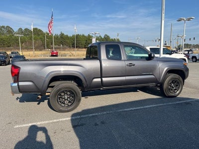 2022 Toyota Tacoma SR5 V6