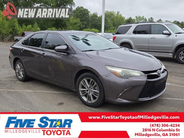 2016 Toyota Camry SE