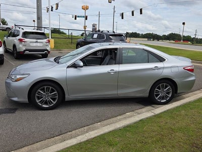 2017 Toyota Camry SE