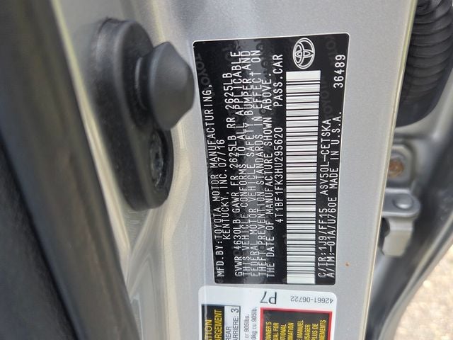 2017 Toyota Camry SE