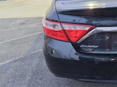 2016 Toyota Camry SE