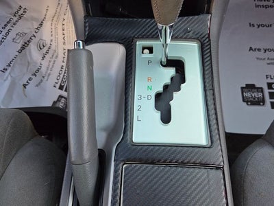 2005 Toyota Camry Solara SLE