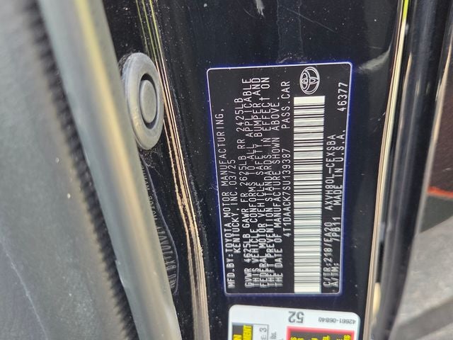 2025 Toyota Camry SE